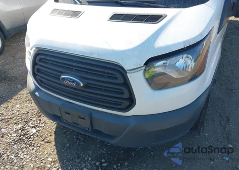 2018 Ford Transit-250 z USA, uszkodzony, nr VIN 1FTYR3XM9JKA33832